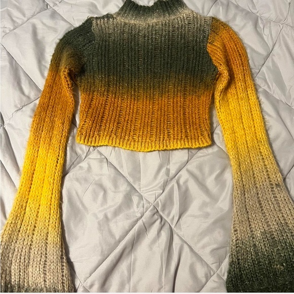 Yellow Stripe Knot Cropped Sweater - Picture 5 of 5
